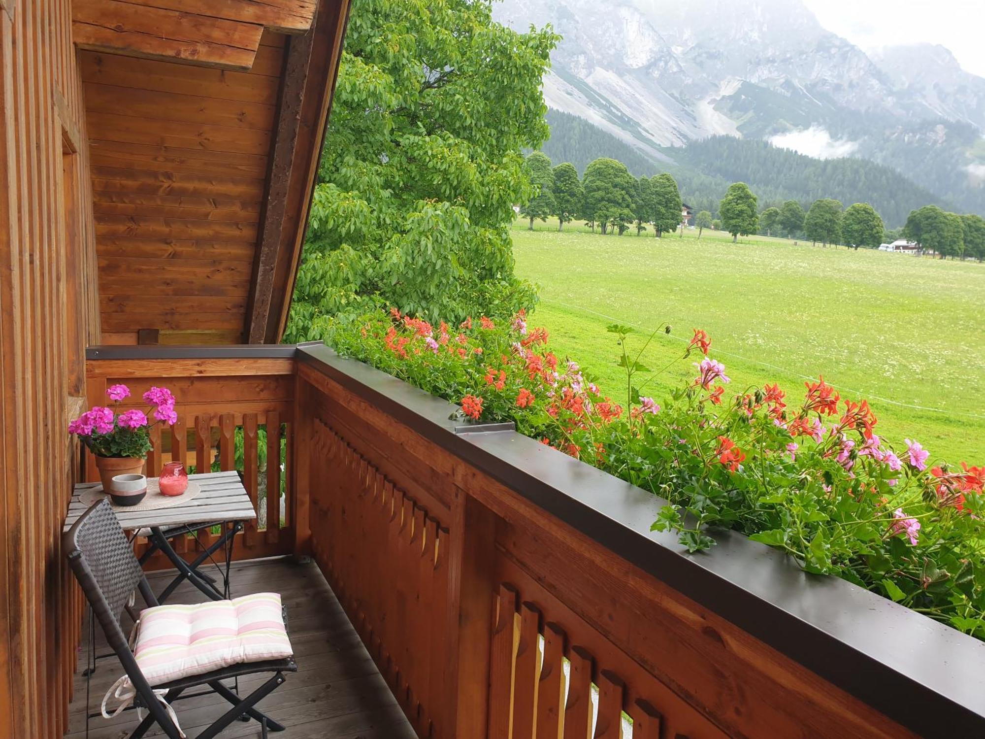 Bergfuehrerhaus Panzió Ramsau am Dachstein Kültér fotó